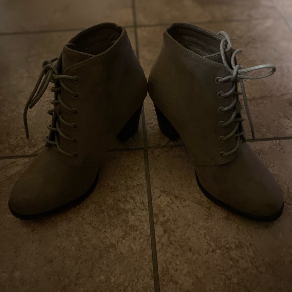 Booties - Picture 3 of 8